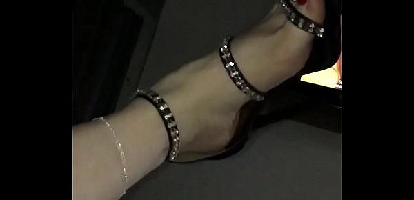  My new shoes,ankle bracelet and toe ring